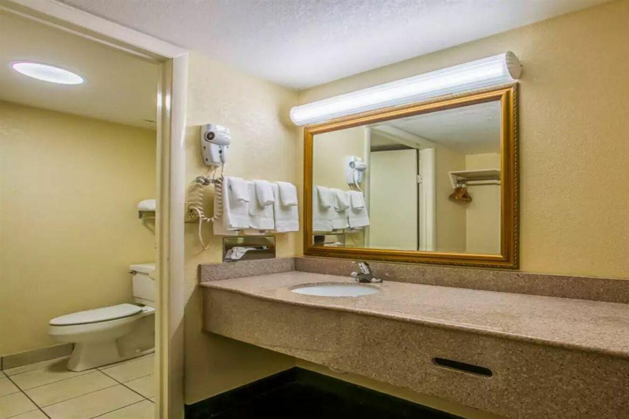 Quality Inn Atlanta Northeast I-85 Chamblee Ngoại thất bức ảnh